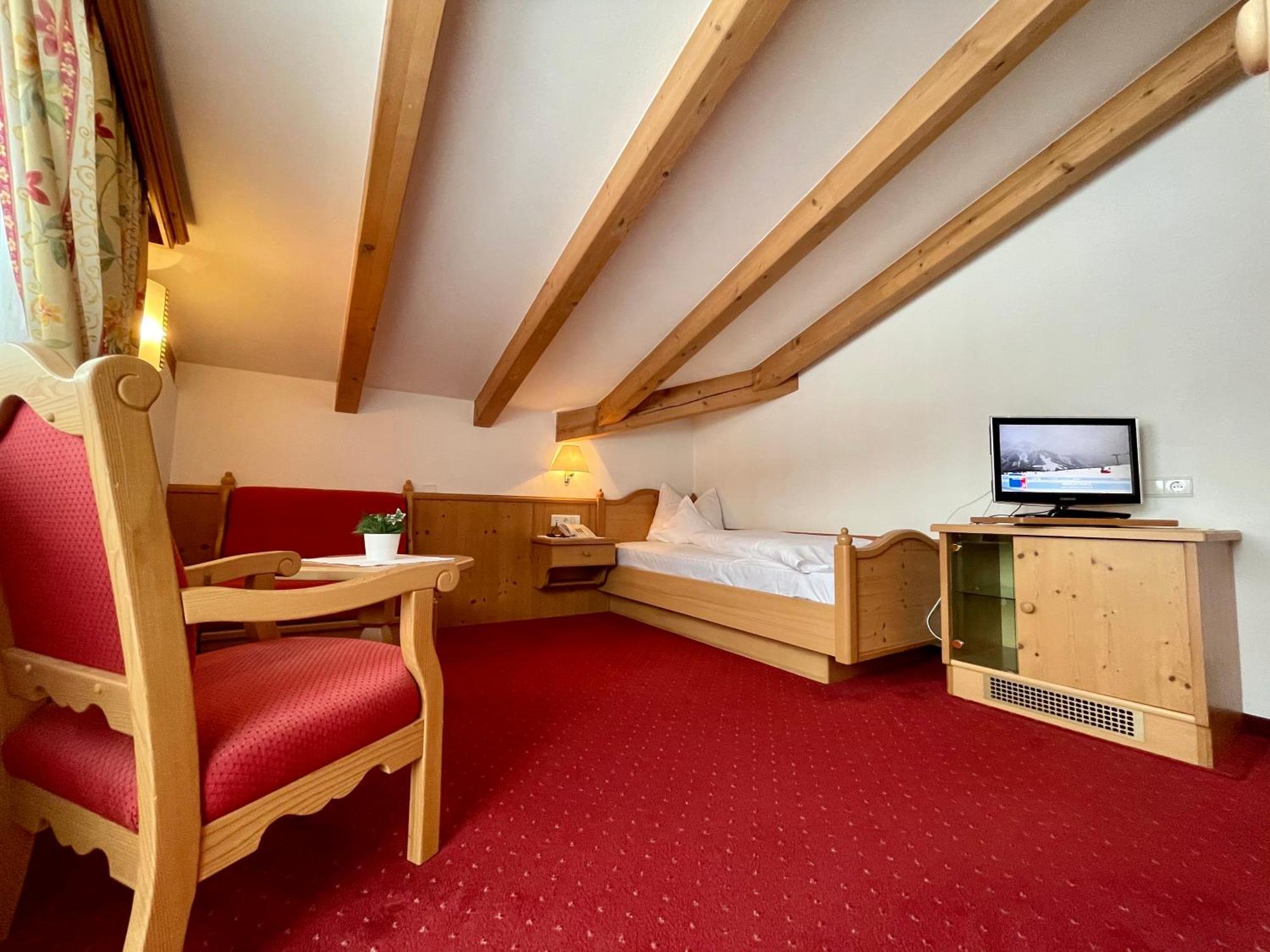 Hotel Heinz Brunico Dış mekan fotoğraf